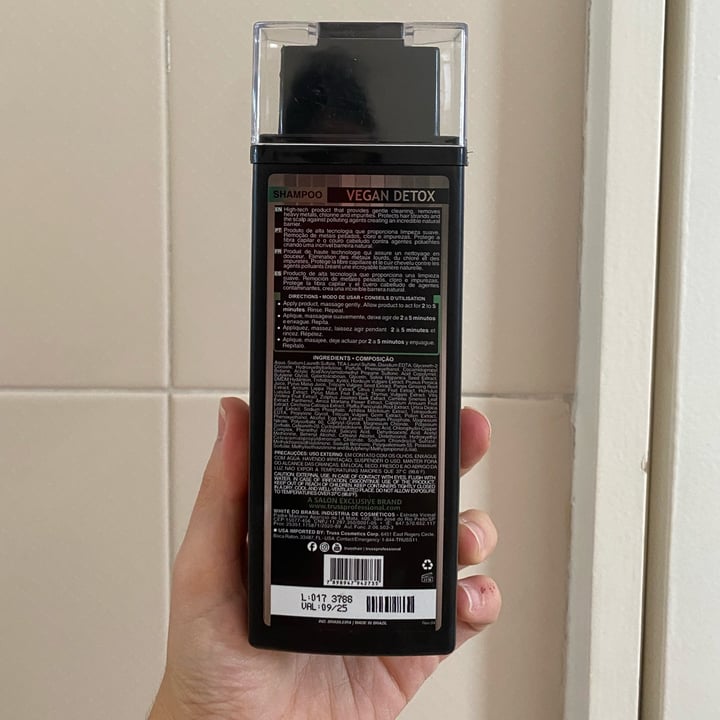 photo of Truss Shampoo 100% Vegan Base shared by @alvchiminazzo on  25 May 2023 - review