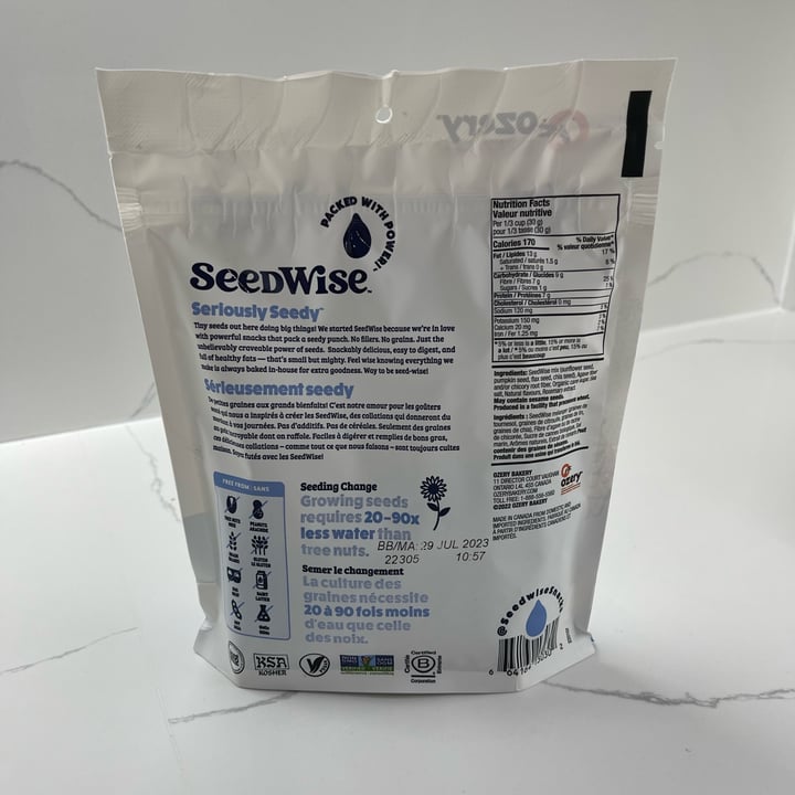 photo of Ozery Family Bakery Super Seed Crunch Keto Clusters - Sweet & Salty Flavour shared by @danielpgerald on  27 Mar 2023 - review