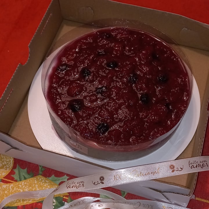 photo of Deda Doces Torta Cheesecake De Frutas Vermelhas shared by @suzyrosa on  05 Jan 2023 - review
