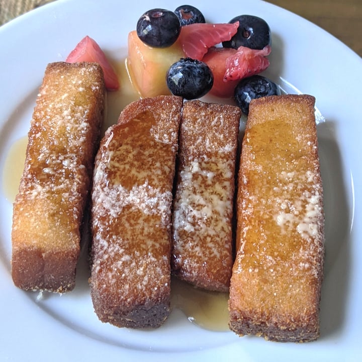 photo of Cafe Juju French Toast shared by @veggieassassin on  10 Jun 2023 - review