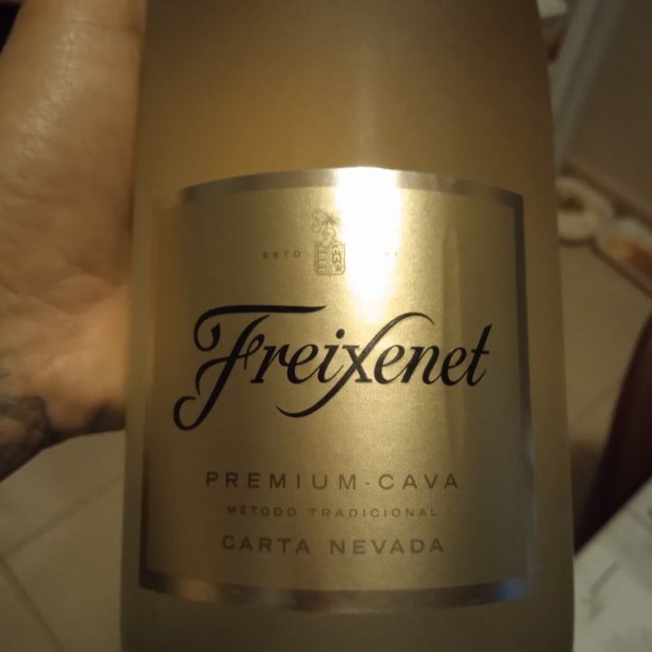 freixenet-premium-cava-carta-nevada-brut-review-abillion