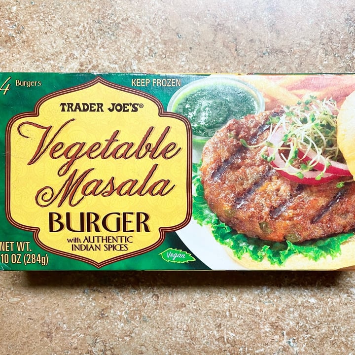 photo of Trader Joe's Vegetable Masala Burger shared by @monikitty on  04 Feb 2023 - review