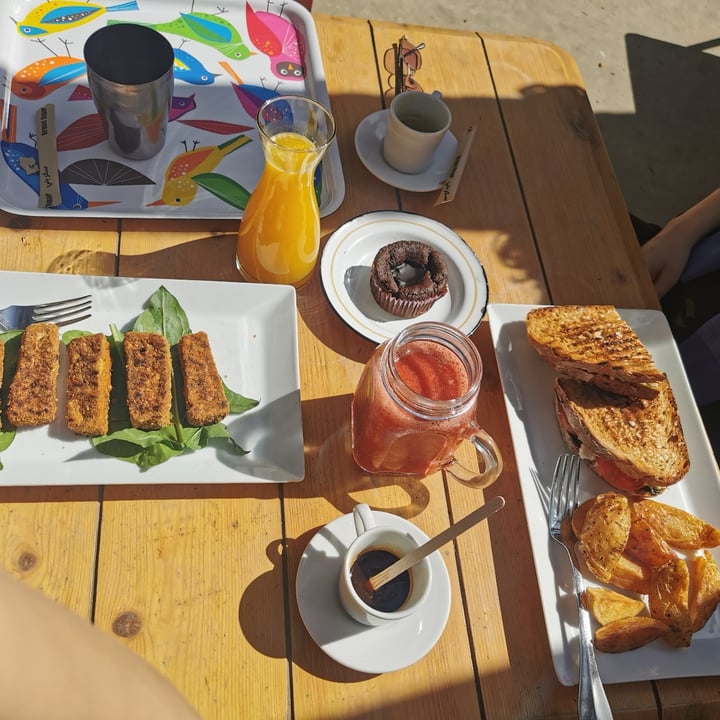 photo of Osana family wellness Many Vegan Options shared by @selenet on  15 Apr 2023 - review