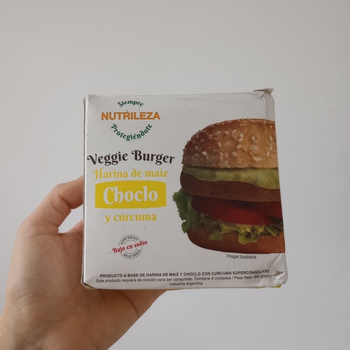 photo of Nutrileza Hamburguesa De Cúrcuma Choclo Y Perejil shared by @marinaogando on  06 Apr 2023 - review