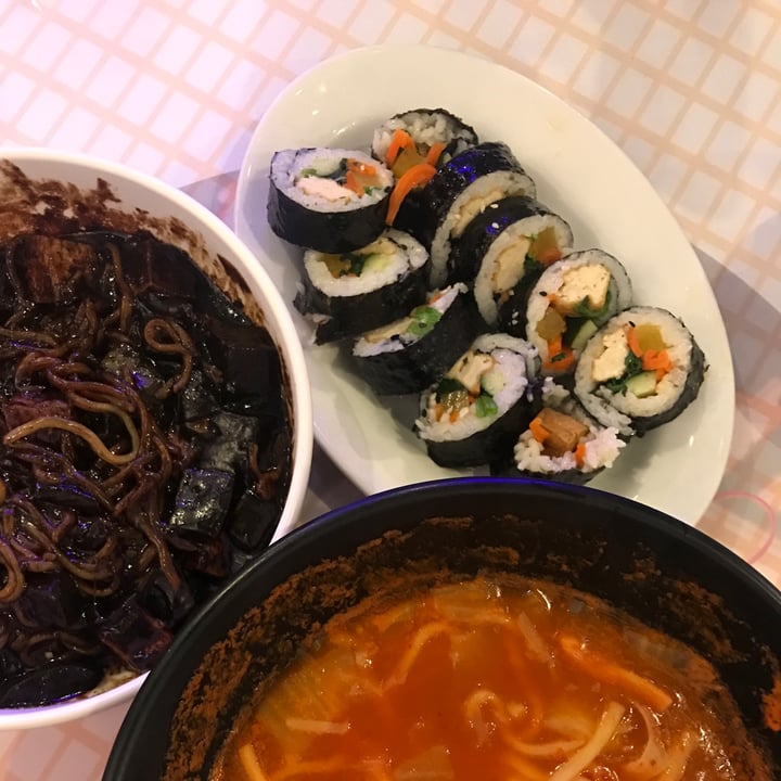 photo of NAYANA Plus @ Pasir Ris Mall Kim Bap shared by @mariaubergine on  25 Mar 2023 - review