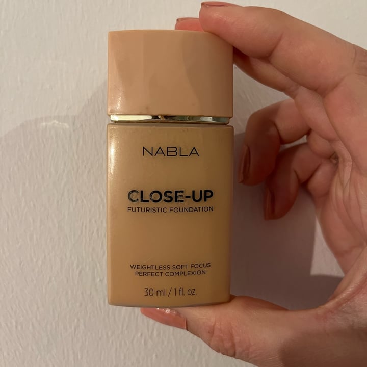 photo of Nabla Cosmetics Close-up foundation shared by @lauftv on  20 Mar 2023 - review