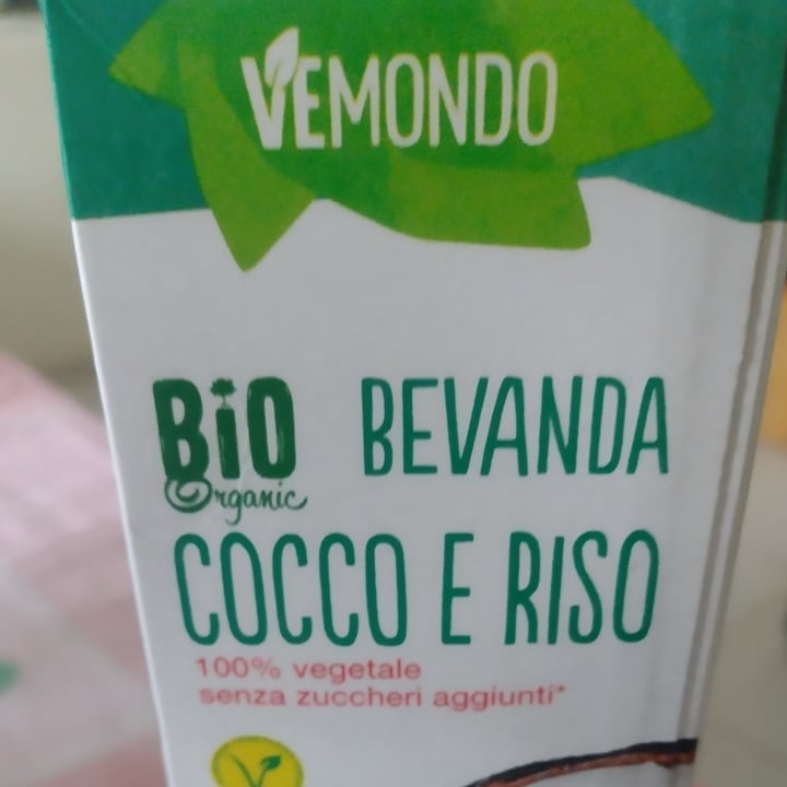 photo of Vemondo Latte cocco e riso shared by @laveganamarchiggiana on  24 Feb 2023 - review