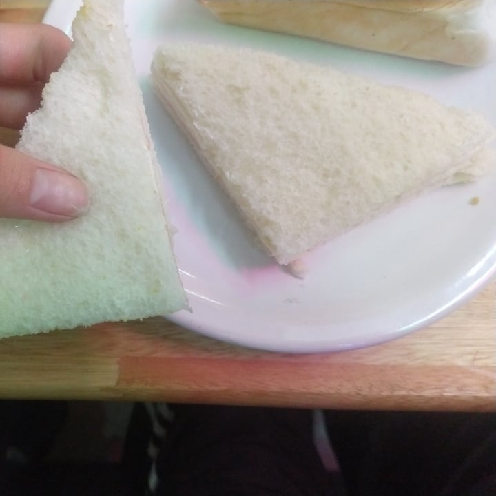 photo of Heaven Vegan Palermo Sandwich de Miga shared by @nicolini on  25 Jun 2023 - review