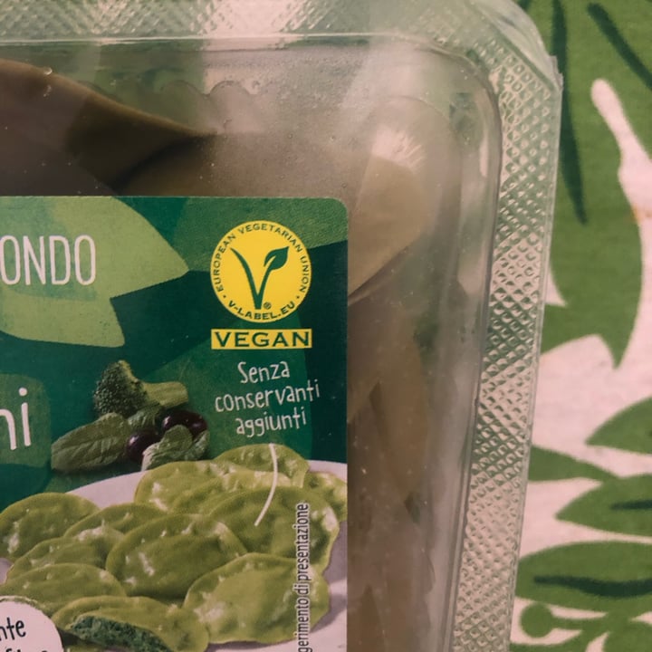 photo of Vemondo medaglioni Spinaci, Broccoli E Olive shared by @parentesigraffa on  15 Feb 2023 - review