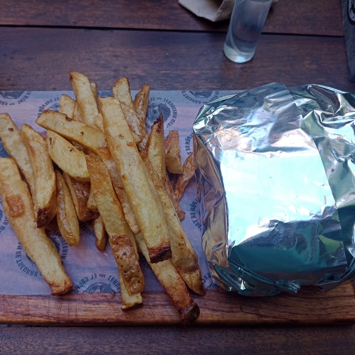 photo of El Galpón de Tacuara Belgrano Sandwich Vegano shared by @aldyflorent on  16 Apr 2023 - review