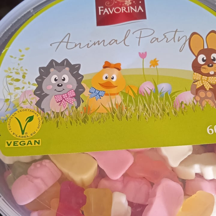 photo of Favorina Animal Party shared by @villacampa on  13 Apr 2023 - review