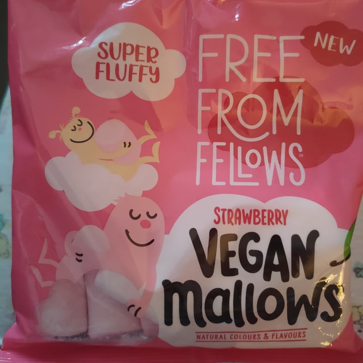 photo of Free From Fellows Free From Fellows Strawberry Vegan Mallows shared by @sugarrrbunniii on  26 Mar 2023 - review