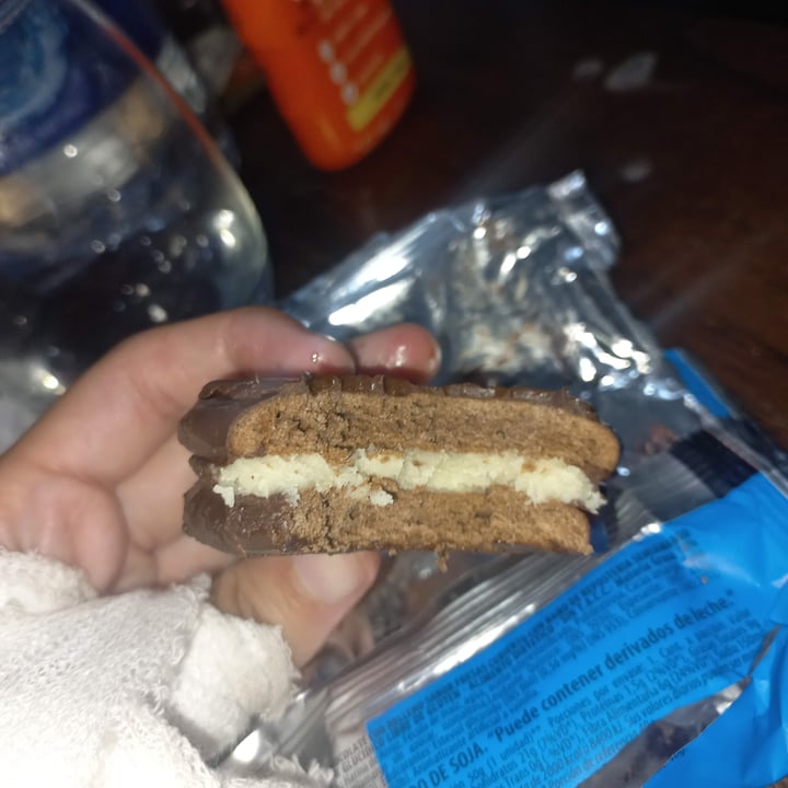 photo of Cerro Azul Alfajor Mousse SIN Azucar shared by @maguix on  07 Feb 2023 - review