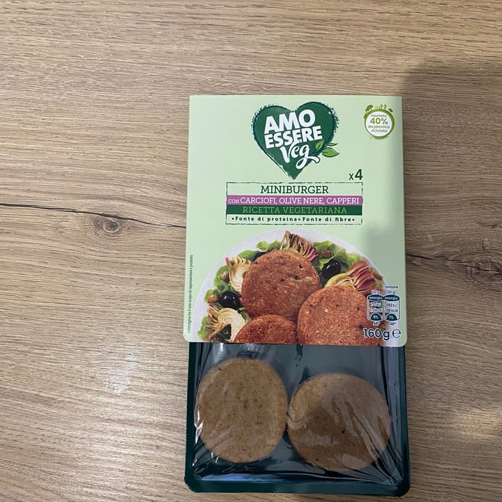 photo of Amo Essere Veg Amo Essere mini burger carciofi e olive nere shared by @martina2911 on  16 May 2023 - review