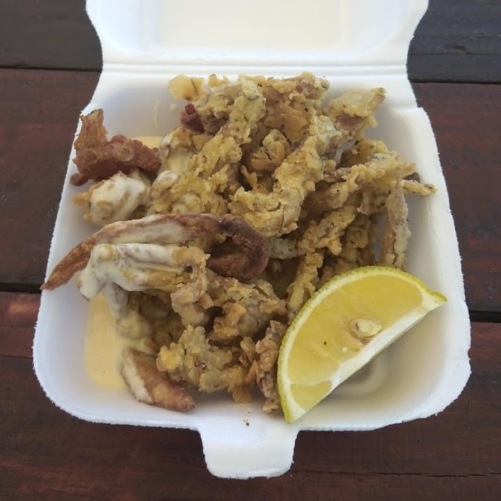 photo of Vegan Goods Market Vegan Calamari shared by @laurenbettyd on  13 Jan 2023 - review