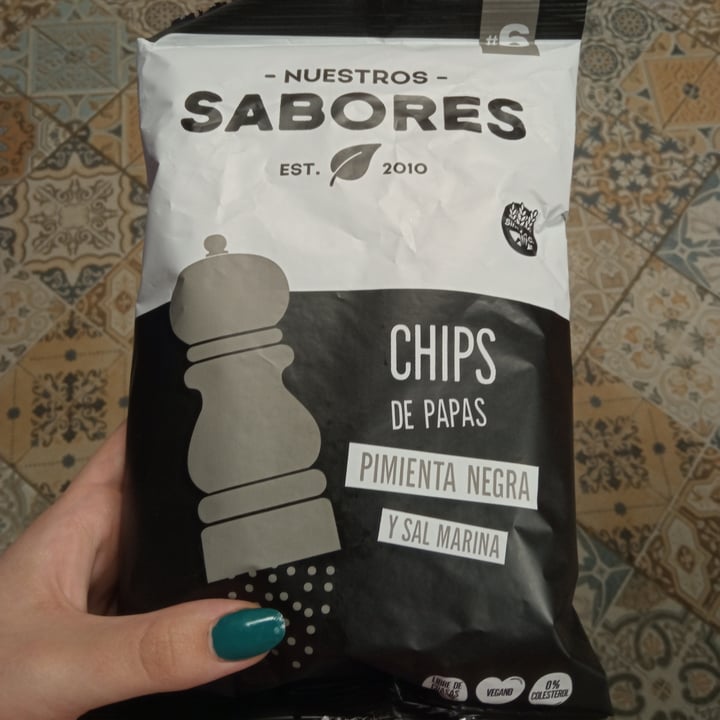 photo of Nuestros Sabores Chips de Papas con Pimienta Negra Y Sal Marina shared by @opheliabymillais on  01 Jun 2023 - review