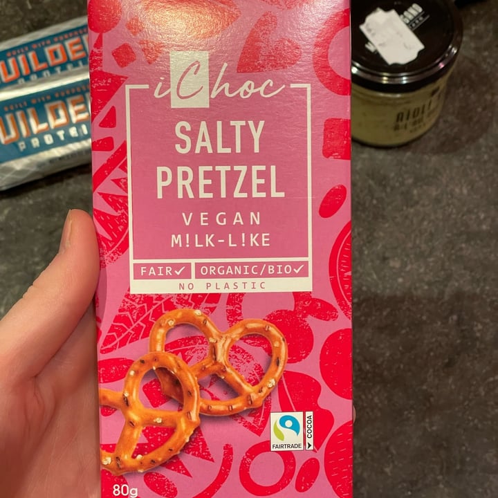 photo of iChoc salty pretzel vegan m!lk-l!ke shared by @v-gan on  16 Feb 2023 - review