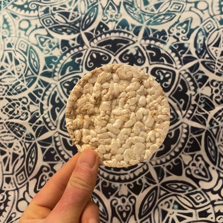 photo of Kallo Organic sesame seed wholegrain rice cakes shared by @bryanvegan on  23 Feb 2023 - review