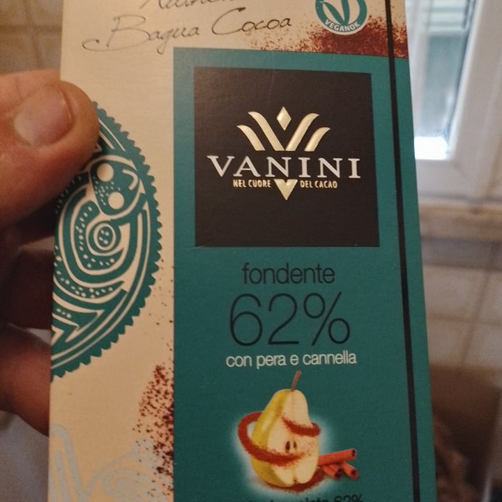 photo of Vanini Cioccolato fondente 62% con pera e cannella shared by @ronny79 on  19 May 2023 - review