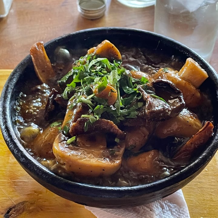 photo of Adobe Mushroom hotpot shared by @sammy123 on  02 Feb 2023 - review