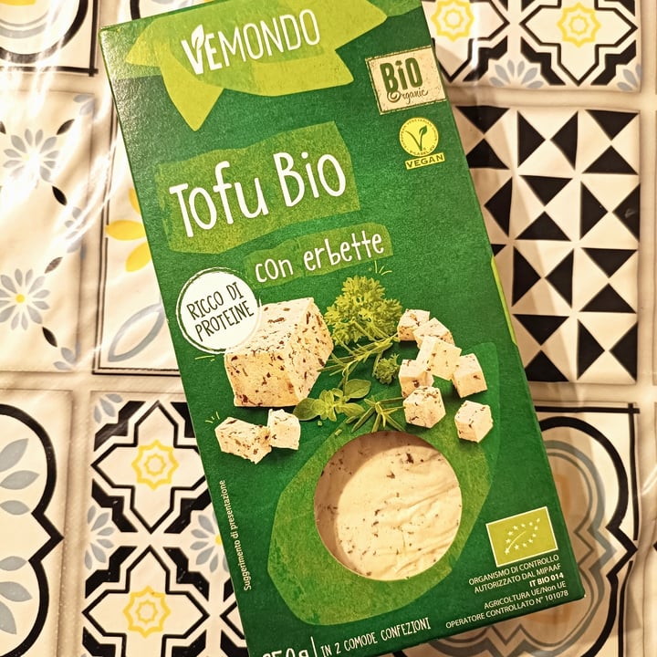 photo of Vemondo Tofu Bio con Erbette shared by @lavandula on  06 Feb 2023 - review