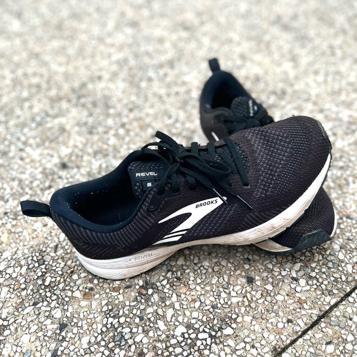 photo of Brooks running shoes shared by @lancepattison on  05 Feb 2023 - review
