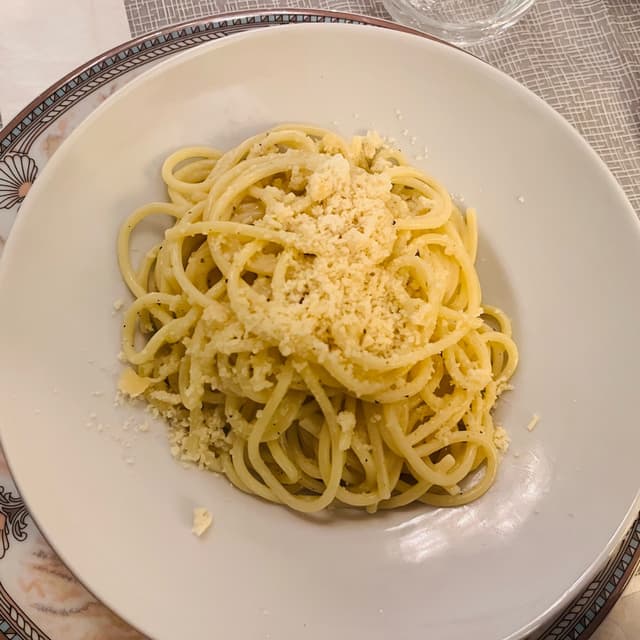 Photo of the dish “Spaghetti Cacio E Pepe”