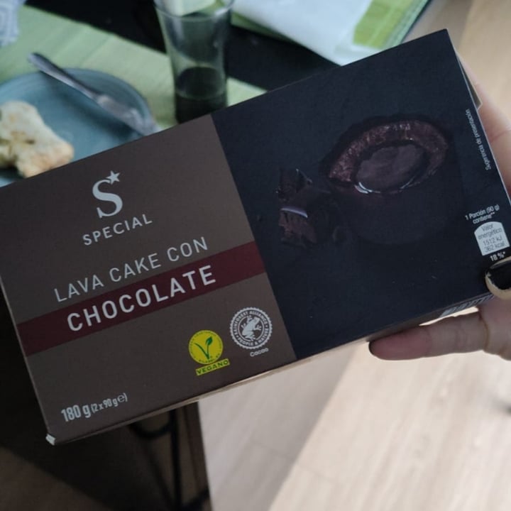 photo of ALDI Lava Cake Chocolate shared by @claudiajarajara on  08 Jan 2023 - review