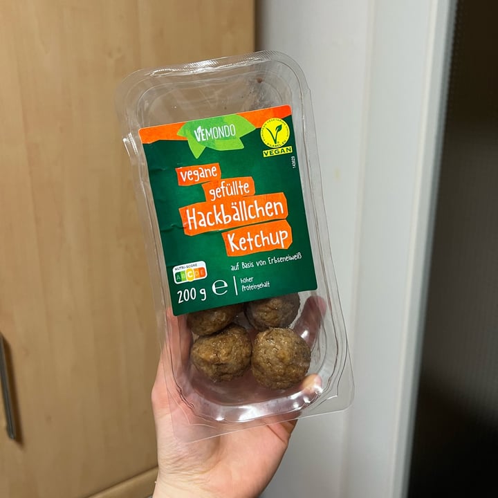 photo of Vemondo Plant based meat-free meatballs filled with ketchup shared by @addictedtopeas on  06 Feb 2023 - review