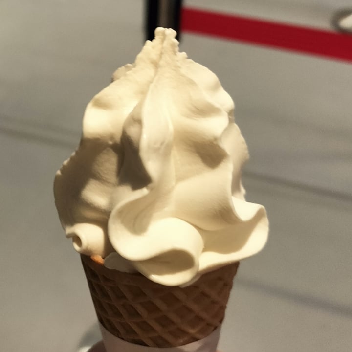 photo of IKEA Tampines Soy Ice Cream shared by @glitteryunicorn on  28 Apr 2023 - review