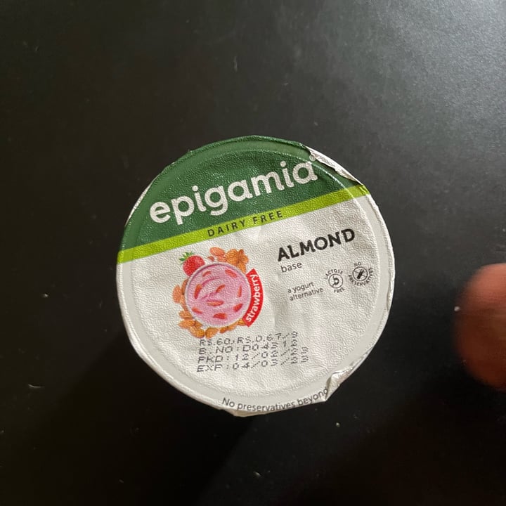 photo of Epigamia Almond yogurt shared by @melindaabraham on  17 Mar 2023 - review