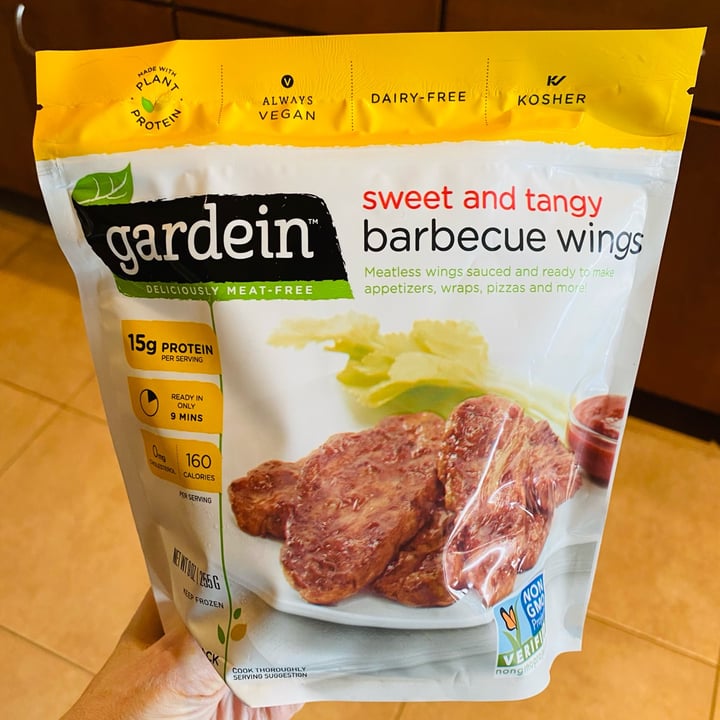 photo of Gardein Sweet and Tangy Barbecue Wings shared by @beckyyy on  12 Apr 2023 - review