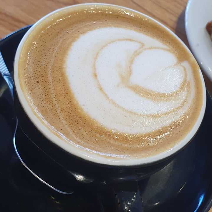 photo of Amelia Café Latte con leche de almendras shared by @queergael on  17 Jul 2023 - review