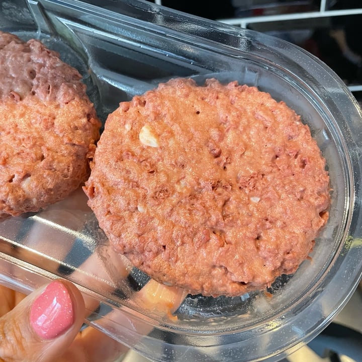 photo of THIS beef burgers shared by @southernveganupnorth on  30 Apr 2023 - review