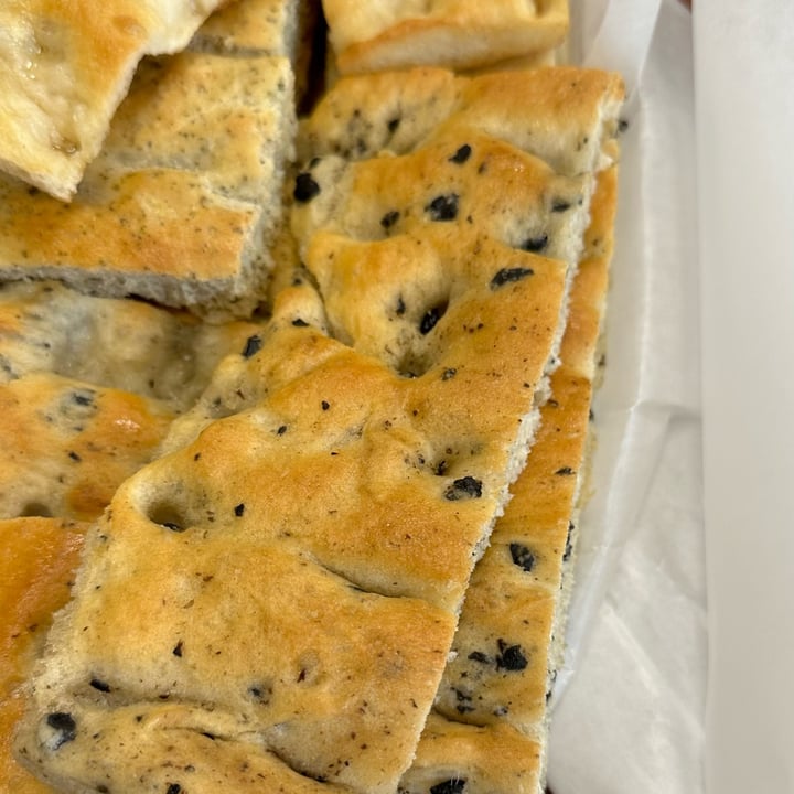 photo of Panificio Sebastiano Focaccia Alle Olive shared by @aliclinomaniac on  27 May 2023 - review