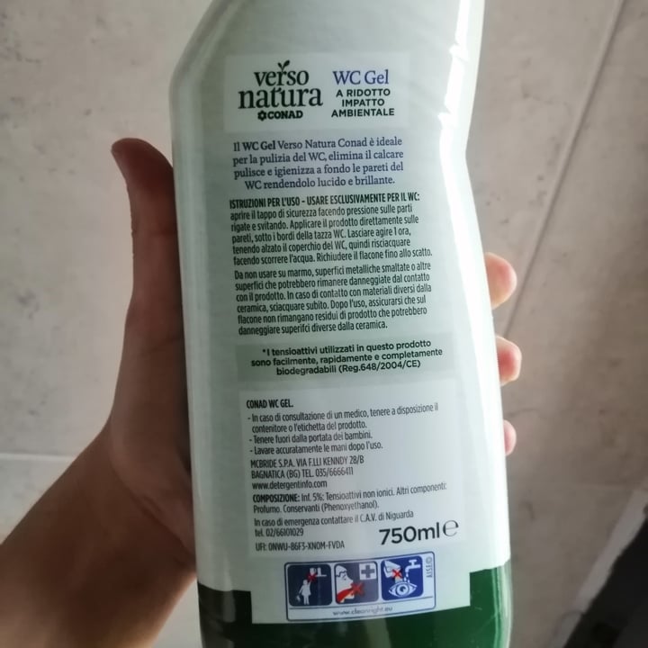 photo of Verso Natura Eco Conad wc gel shared by @anthe on  25 Jun 2023 - review