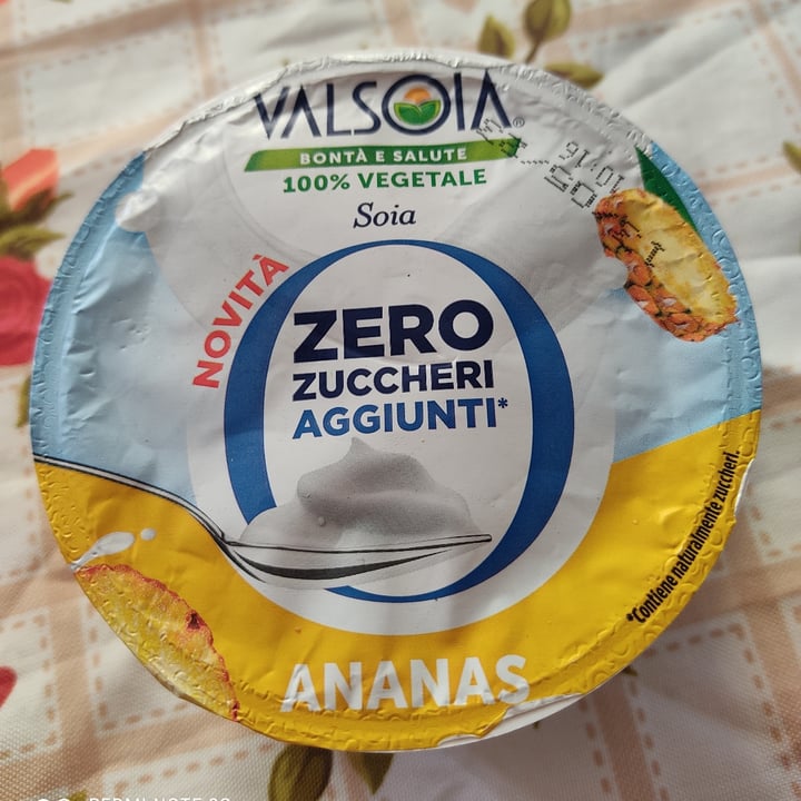 photo of Valsoia zero zuccheri ananas shared by @marydrago3 on  13 May 2023 - review