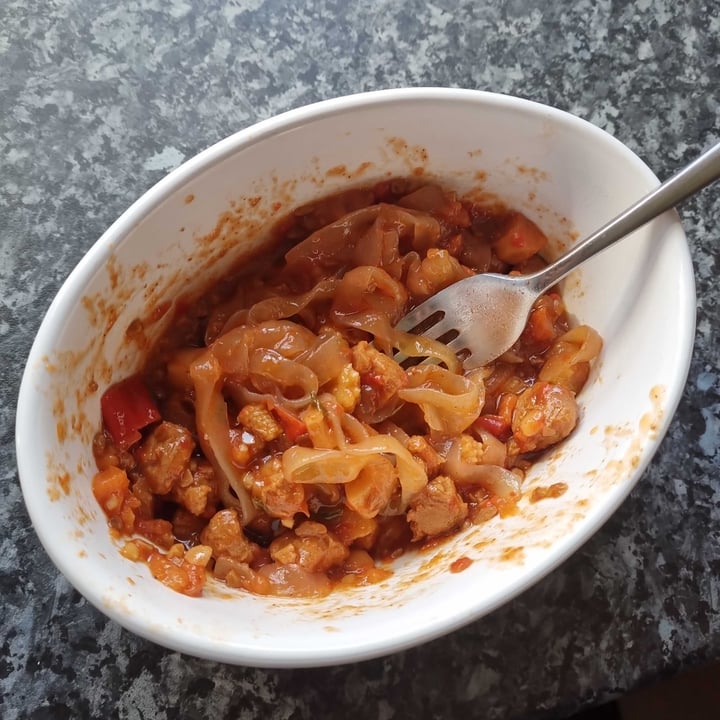 photo of Loma Linda Pad Thai with Konjac Noodles shared by @ashtralvegan on  06 Apr 2023 - review
