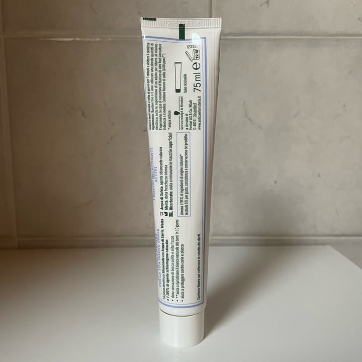 photo of Antica erboristeria Dentifricio sbiancante shared by @gianespo99 on  19 Mar 2023 - review