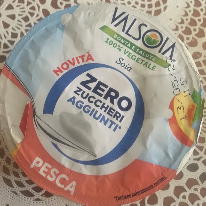 photo of Valsoia yogurt pesca zero zuccheri shared by @nicotics on  29 Jul 2023 - review