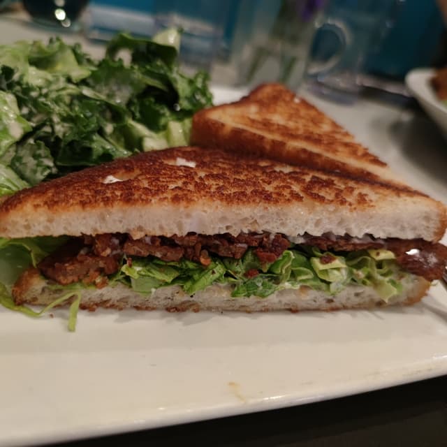 Photo of the dish “Classic BLT”