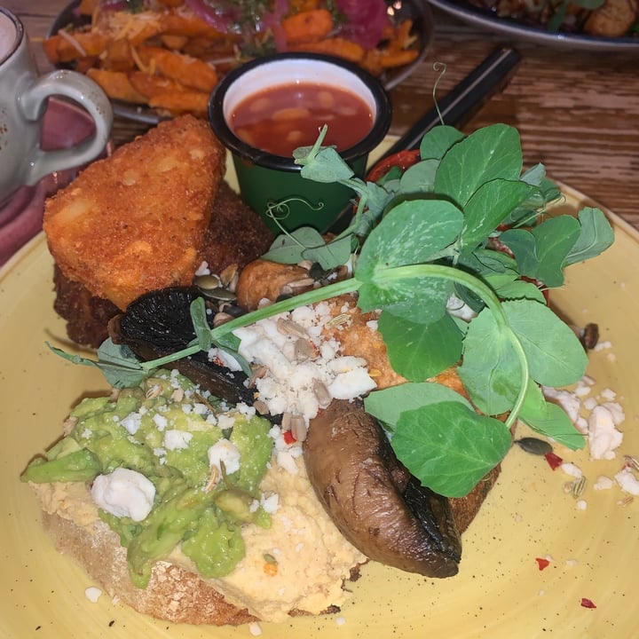 photo of Cafe 33 Vegan Breakfast shared by @miaparker02 on  27 Mar 2023 - review
