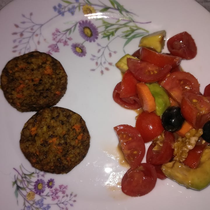 photo of Garden Gourmet Miniburger con Carote, Broccoli, Bulgur e Quinoa shared by @grilla on  09 Jun 2023 - review