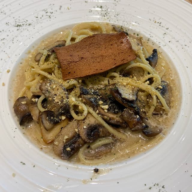 Photo of the dish “Spaghetti Aglio Olio with Truffle Oil”