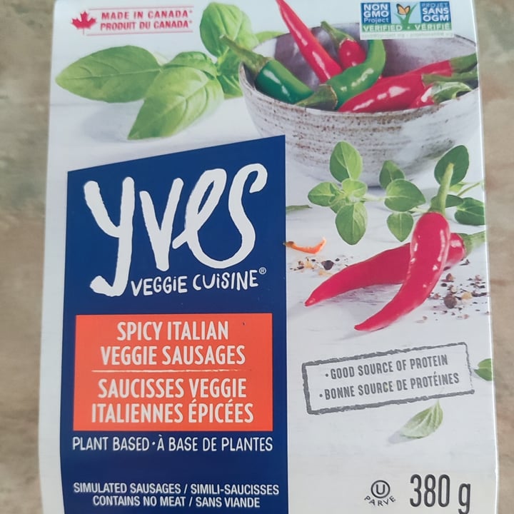 photo of Yves spicy italian veggie sausages shared by @esperanzafumilla on  21 Jul 2023 - review