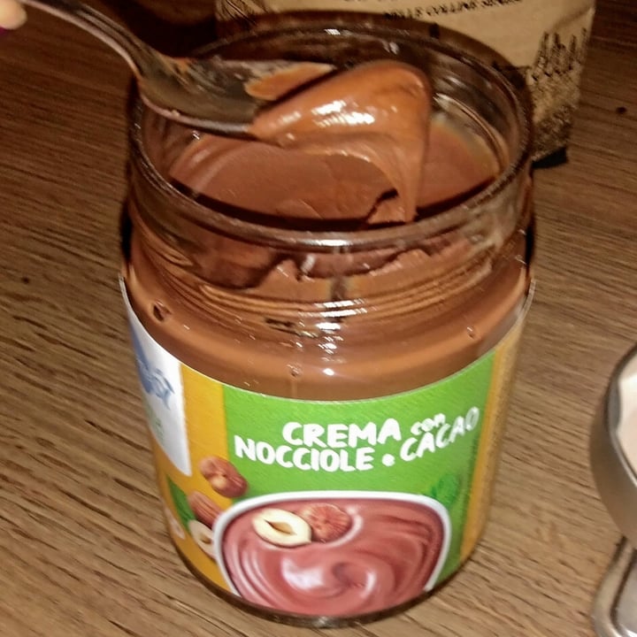 photo of Bene.Si coop Crema Con Nocciole E Cacao shared by @zianena on  18 Jan 2023 - review