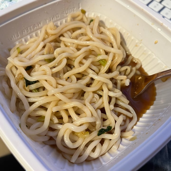 photo of Annie Chun's Japanese-style Teriyaki Noodle Bowl shared by @ameriamber on  15 Jan 2023 - review