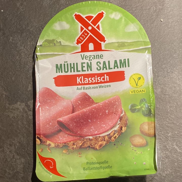 photo of Rügenwalder Mühle Vegane Mühlen Salami shared by @giada- on  04 Aug 2023 - review