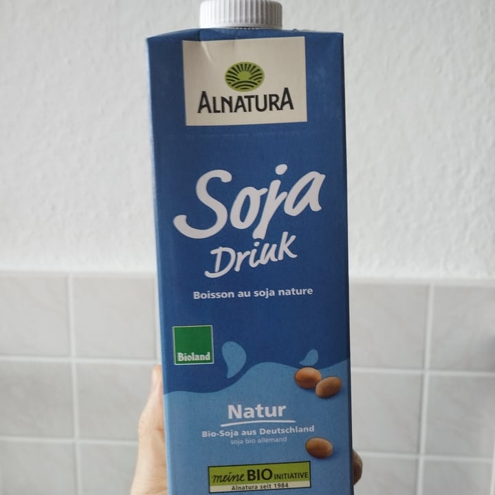 photo of Alnatura Soja Drink Ungesüßt shared by @simpaties on  29 Dec 2022 - review