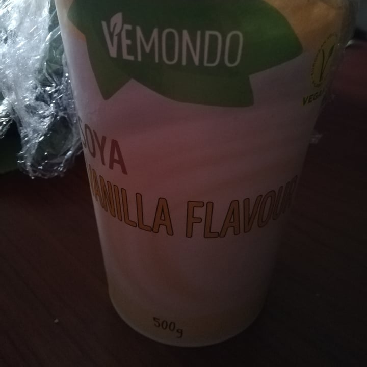 photo of Vemondo Soya Vanilla Flavour Yogurt shared by @arianna93 on  11 Feb 2023 - review